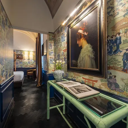 V Collection Condotti