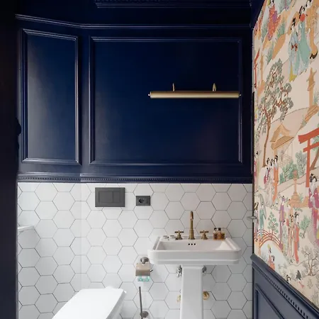 V Collection Condotti