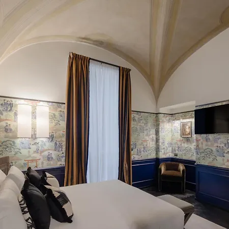 Hotel V Collection Condotti Rzym