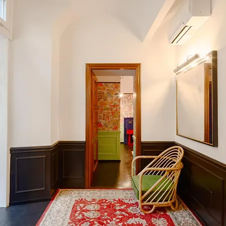 V Collection Condotti Hotel Rzym