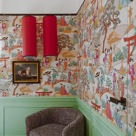 V Collection Condotti Hotell *