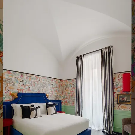 Hotel V Collection Condotti *