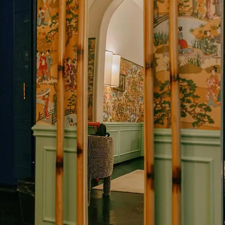 V Collection Condotti