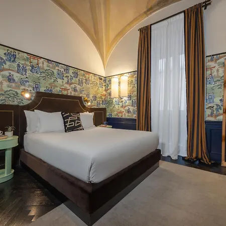Hotel V Collection Condotti