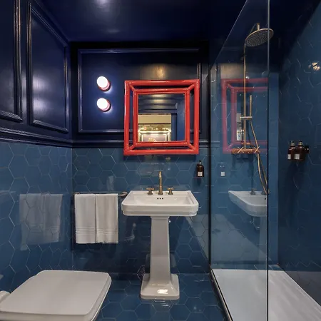 V Collection Condotti