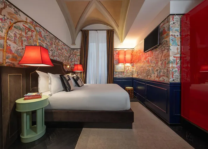 V Collection Condotti Hotel Rome